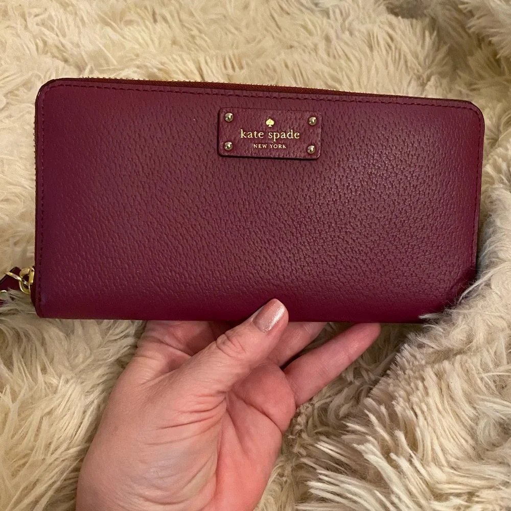 EUC! Kate Spade Deep Cranberry Red Wallet - Picture 1 of 13